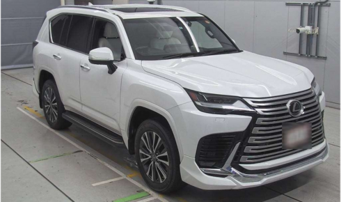 Lexus из Японии в идеальном состоянии